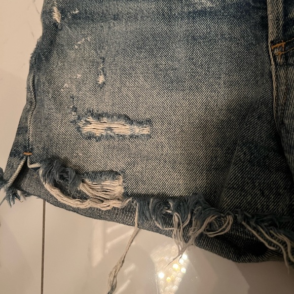 AGOLDE Dee Shorts - Picture 5 of 9